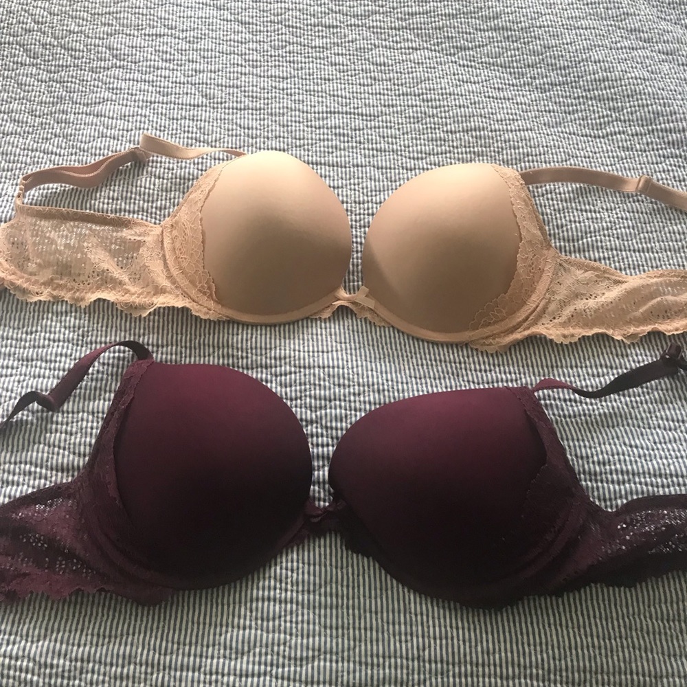 Victoria’s Secret bras 36c